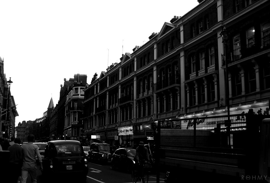 Wanderlust : London 1 via allaboutrohmy.com