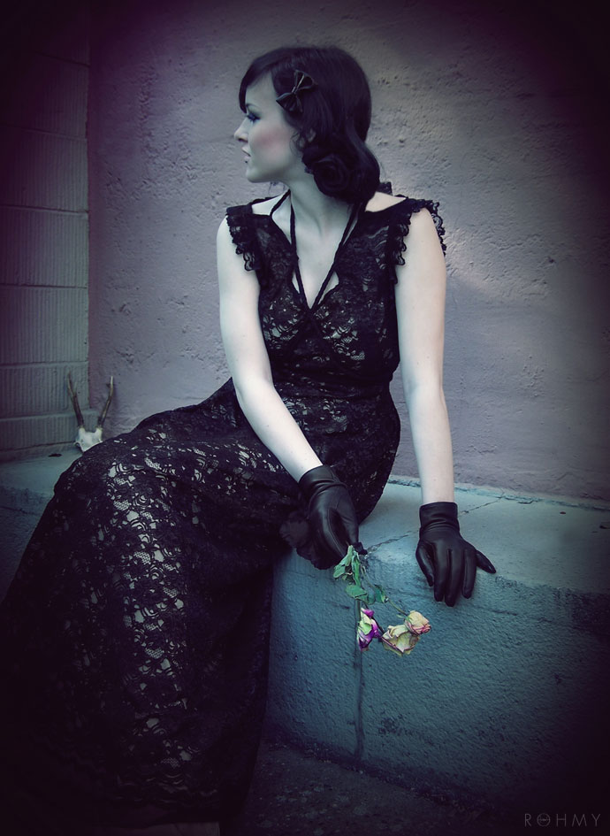 ROHMY Couture - Dress "Alma" /// Model: Mrs. Gravedigger